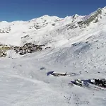 Appart hôtel Les Du Thorens 4*