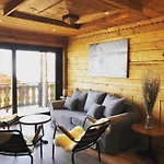 Les Du Thorens Appart hôtel 4*