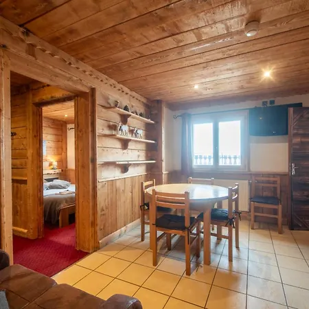 Les Du Thorens Aparthotel