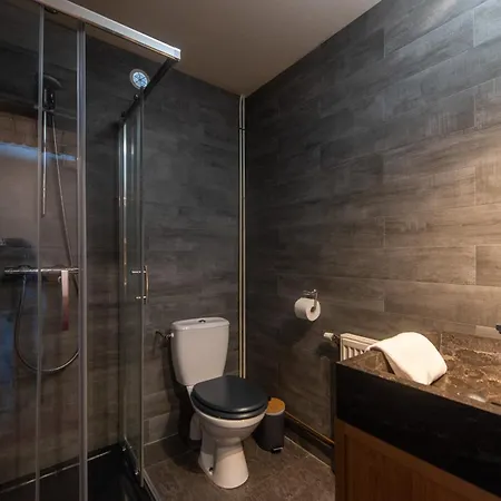 Hotel apartamentowy Les Du Thorens 4*