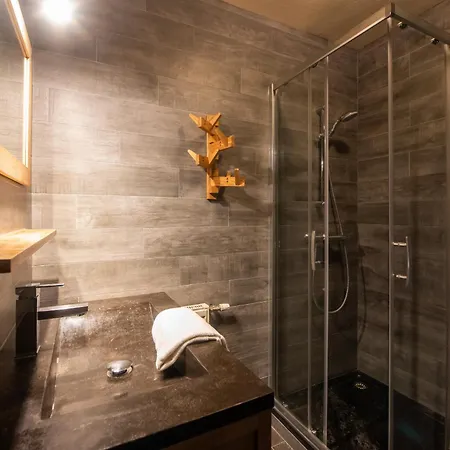 Lejlighedshotel Les Du Thorens 4*